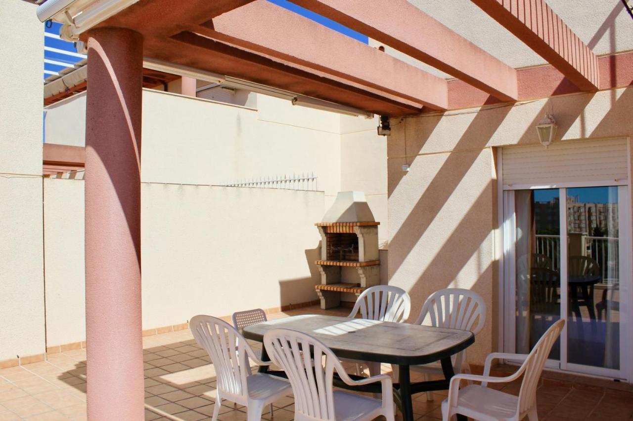 Апартаменты Espectacular Atico Con Parking Y Terraza Con Bbq Салобрения Экстерьер фото