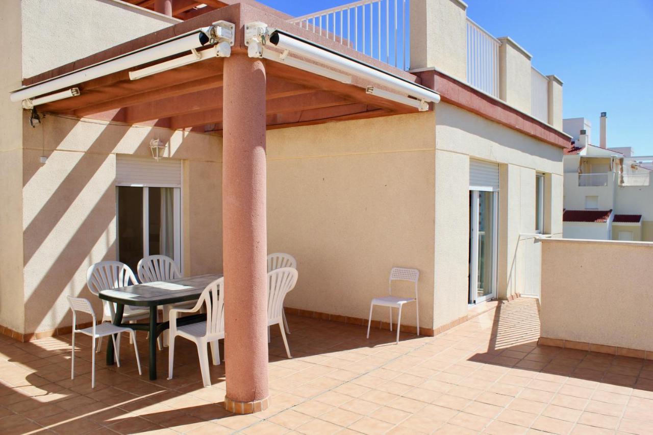 Апартаменты Espectacular Atico Con Parking Y Terraza Con Bbq Салобрения Экстерьер фото